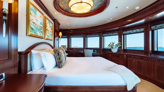 Lady Beth, Motor Yacht charter in Caribbean — photo 7 of 8