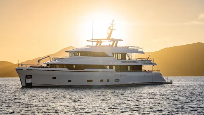 Ad Astra, Motor Yacht charter in Caribbean — photo 10 of 12