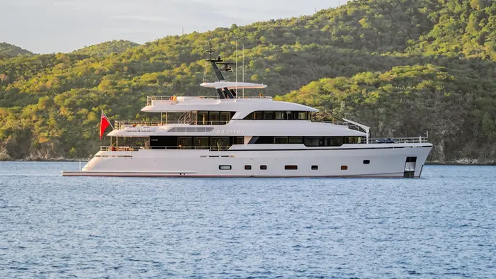 Ad Astra, Motor Yacht charter in Caribbean — photo 11 of 12