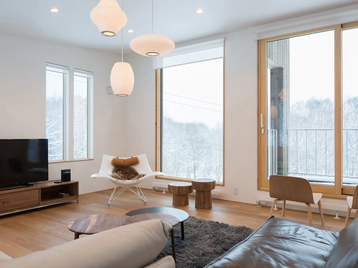 4 BR Japandi Onsen Chalet Niseko — luxury 4-bedroom chalet in Hirafu (St. Moritz), Niseko, Japan