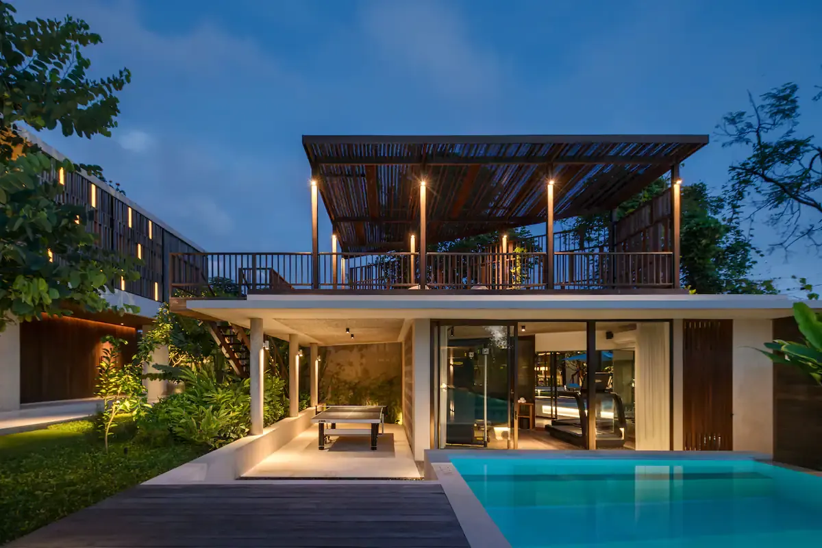 6 BR Walk-to-Beach Modern Villa Canggu — luxury villa in Canggu, Bali