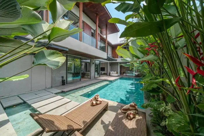 8 BR Tropical-Modern Group Estate Canggu — luxury villa in Canggu, Bali