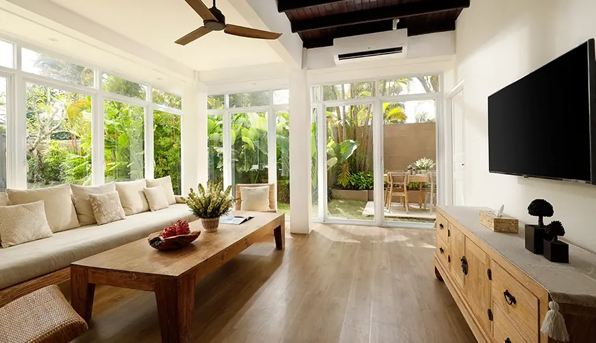 5 BR White Tropical Garden Residence Seminyak, Seminyak, Bali, Indonesia — photo 3 of 19