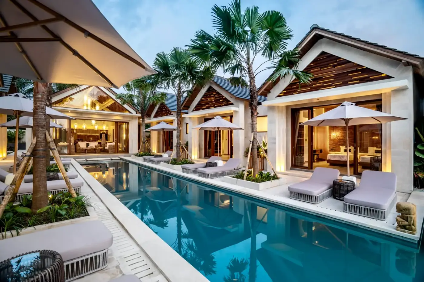 6 BR Courtyard Pool Retreat Ubud — luxury 6-bedroom villa in Ubud, Bali, Indonesia