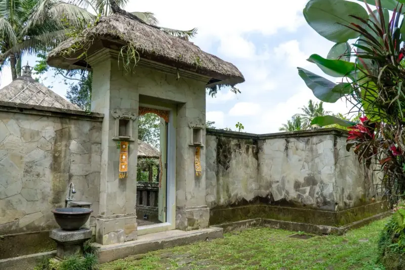 4 BR Jungle-View Infinity-Pool Retreat Seminyak, Seminyak, Bali, Indonesia — photo 2 of 30