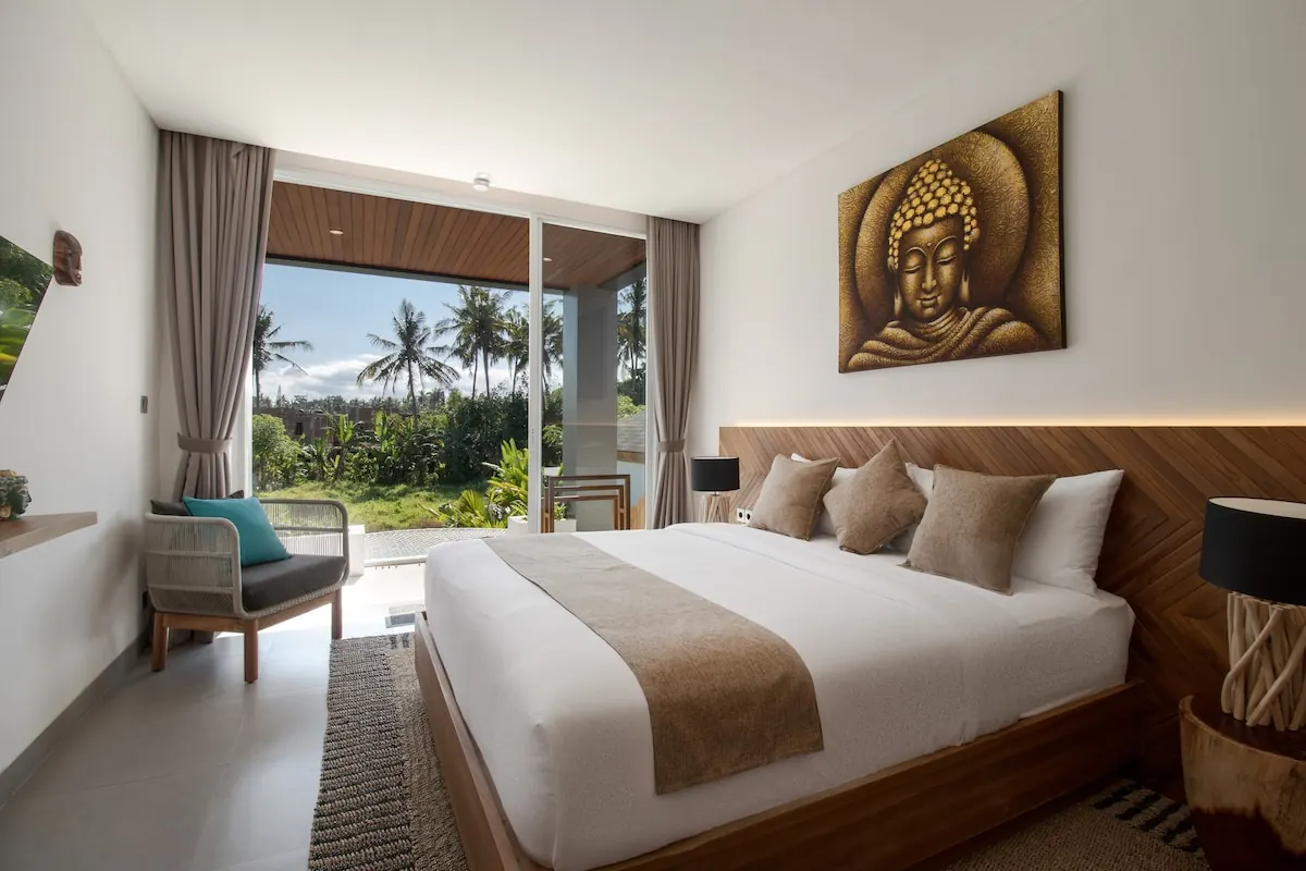 6 BR Modern Pool Retreat Ubud, Ubud, Bali, Indonesia — photo 3 of 29