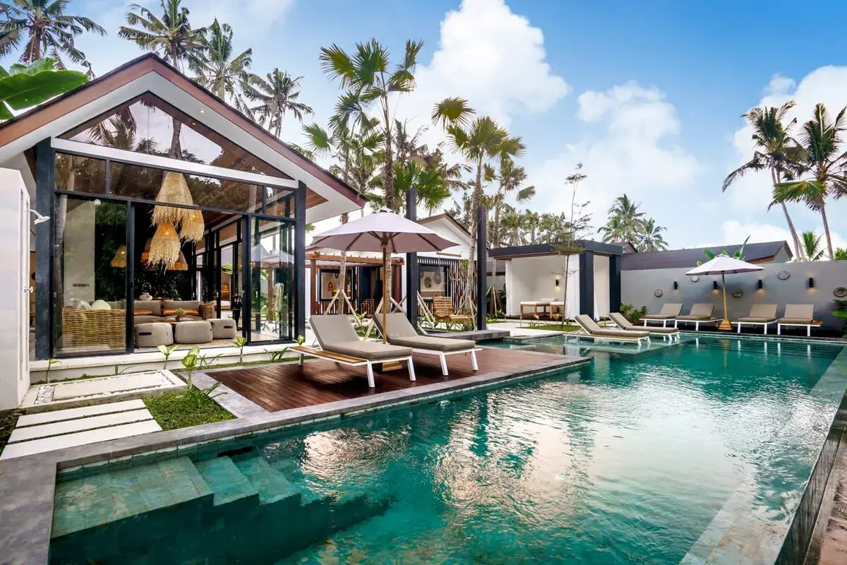 5 BR Designer Tropical Garden Retreat Ubud — luxury 5-bedroom villa in Ubud, Bali, Indonesia
