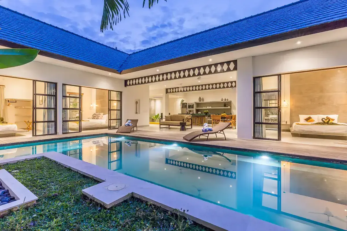 3 BR Modern Infinity-Pool Villa Canggu — luxury 3-bedroom villa in Canggu, Bali, Indonesia