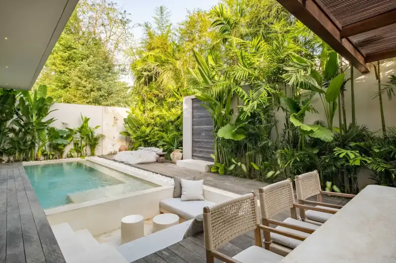 2 BR Architect-Designed Mediterranean Villa Uluwatu, Uluwatu, Bali, Indonesia — photo 2 of 23