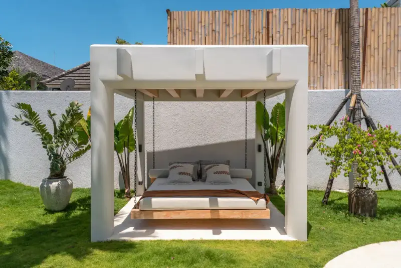 4 BR Tropical-Modern Walk-to-Beach Villa Canggu, Canggu, Bali, Indonesia — photo 2 of 27