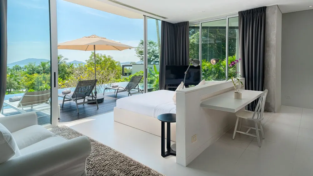 5 BR Contemporary Hilltop Retreat Phuket, Phuket, Thailand — photo 3 of 15