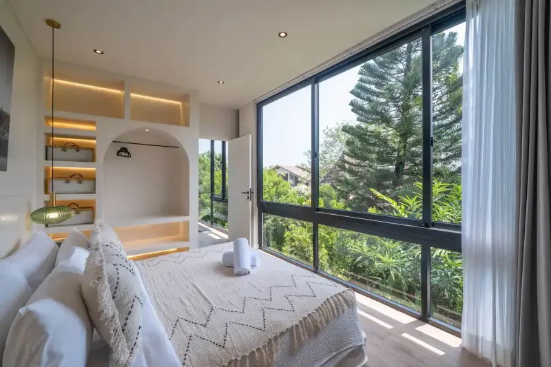 4 BR Fully Staffed Designer Villa Canggu, Canggu, Bali, Indonesia — photo 3 of 30