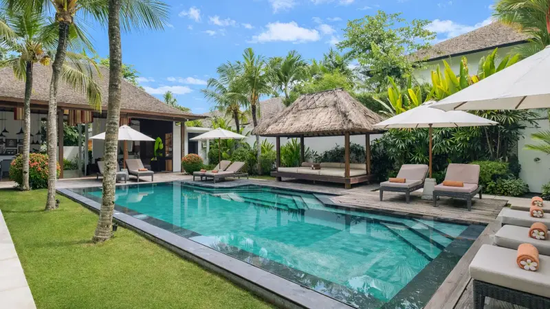 6 BR Private Villa Seminyak, Seminyak, Bali, Indonesia — photo 2 of 20