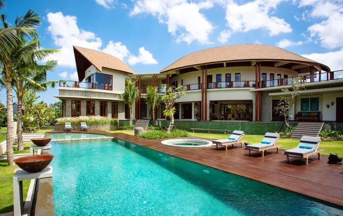 5 BR Tropical-Modern Garden Villa Seminyak — luxury villa in Seminyak, Bali