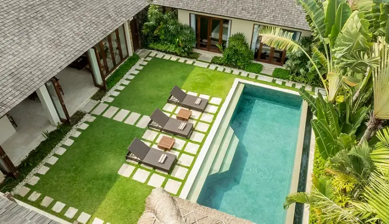5 BR Tropical Garden Pool Villa Seminyak, Seminyak, Bali, Indonesia — photo 2 of 23