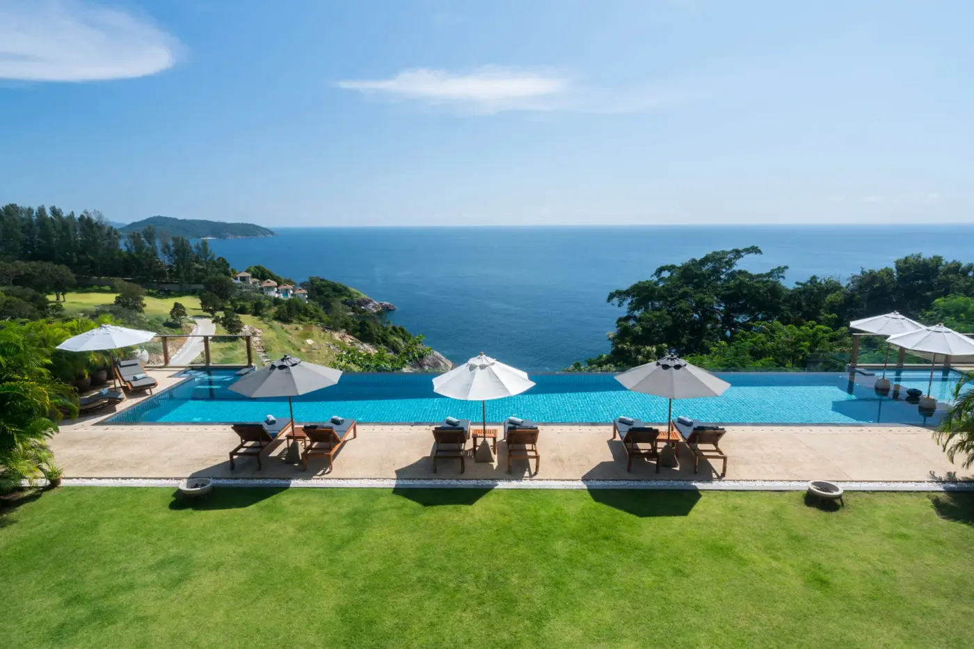 8 BR Ocean-View Infinity-Pool Estate Phuket — luxury 8-bedroom villa in Phuket, Thailand