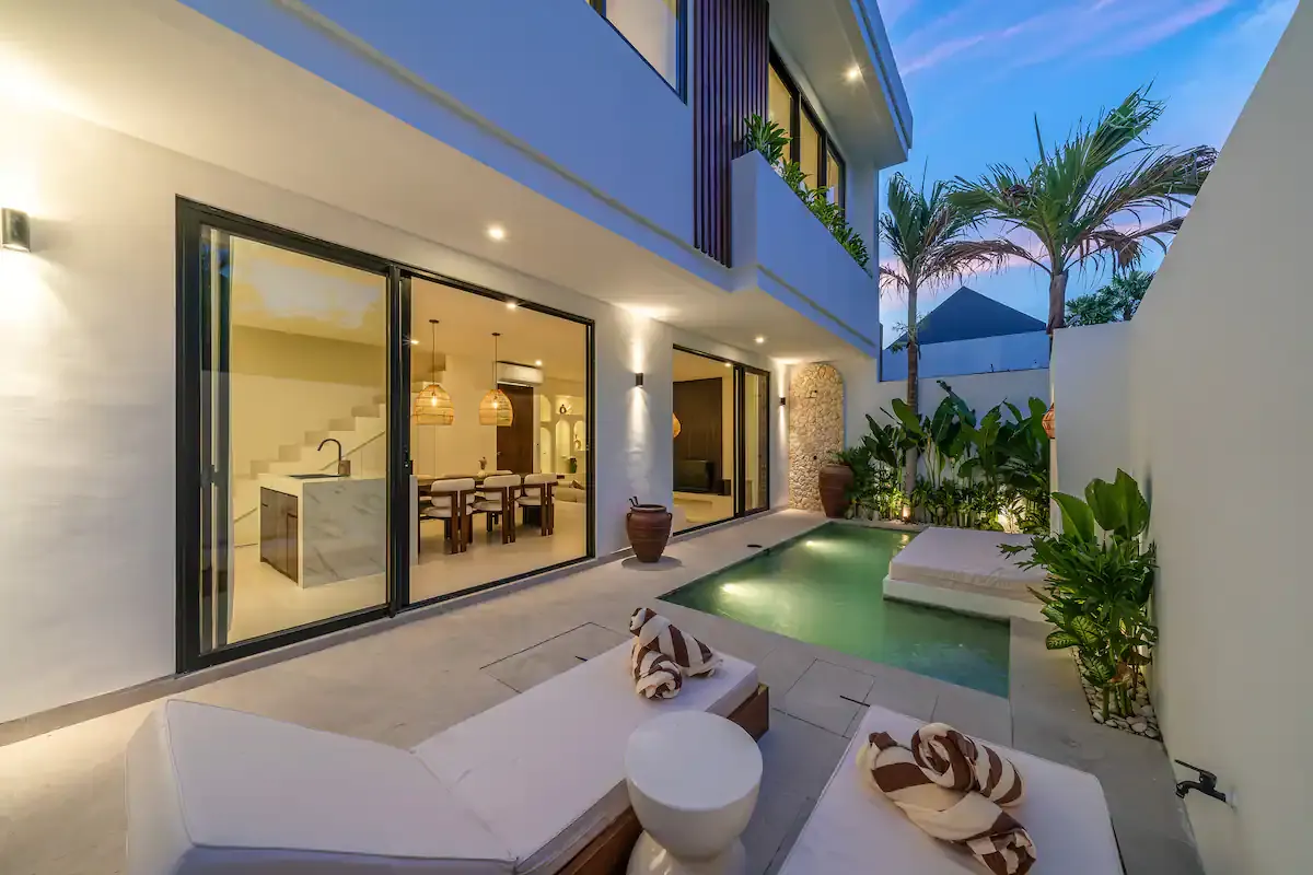 2 BR Tropical-Modern Minimalist Villa Canggu — luxury 2-bedroom villa in Canggu, Bali, Indonesia
