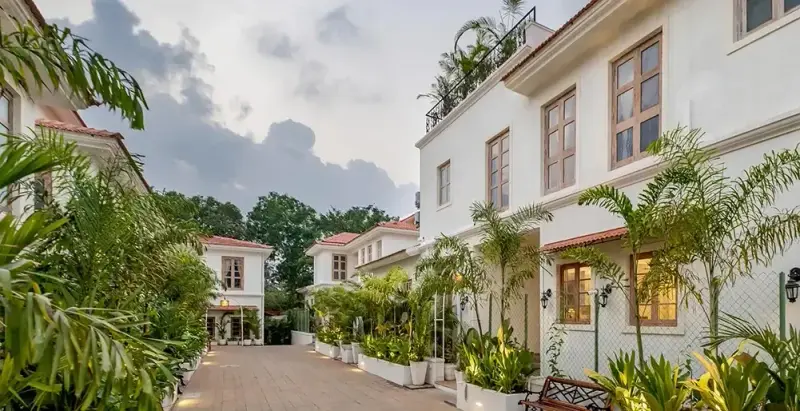 4 BR Colonial Rooftop Villa Goa, Goa, India — photo 2 of 15
