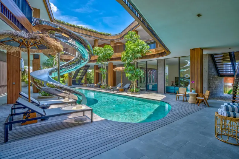 6 BR Family Courtyard Residence Canggu, Canggu, Bali, Indonesia — photo 3 of 19