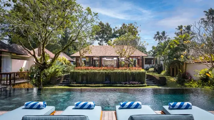 5 BR Tropical Garden Balinese Retreat Canggu — luxury villa in Canggu, Bali