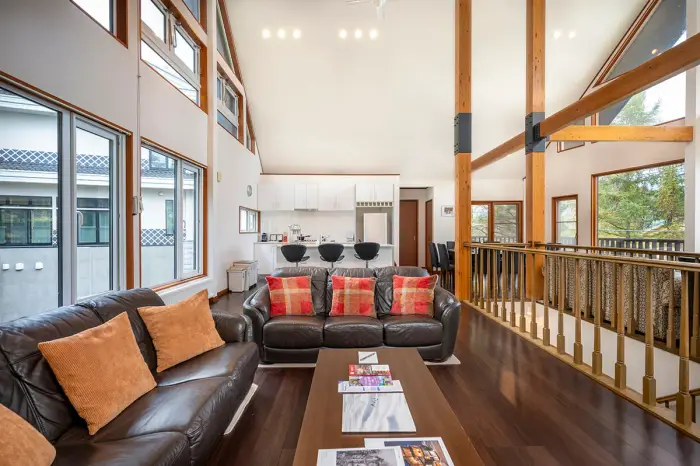 4 BR Timber Sauna Chalet Furano — luxury villa in Furano, Japan