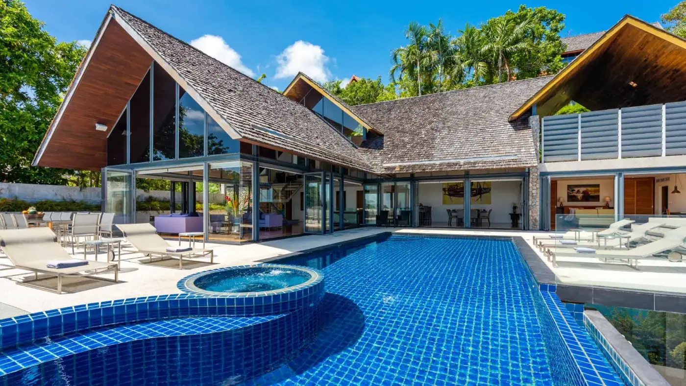 7 BR Cliffside Bay-View Residence Phuket — luxury 7-bedroom villa in Phuket, Thailand