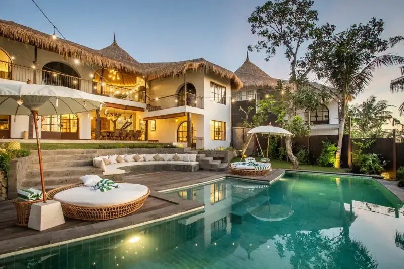 10 BR Rice-Field Infinity-Pool Estate Canggu, Canggu, Bali, Indonesia — photo 3 of 30