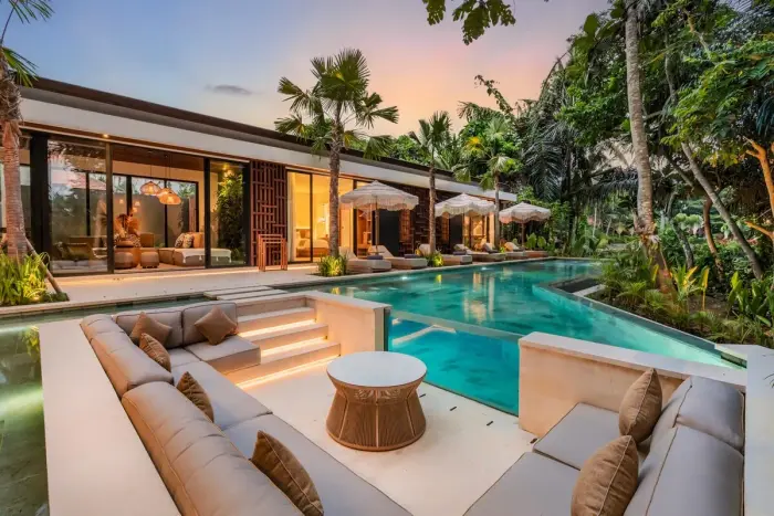 4 BR Designer Infinity-Pool Retreat Ubud — luxury villa in Ubud, Bali