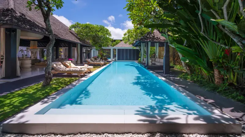 5 BR Balinese Pool Residence Seminyak, Seminyak, Bali, Indonesia — photo 2 of 15