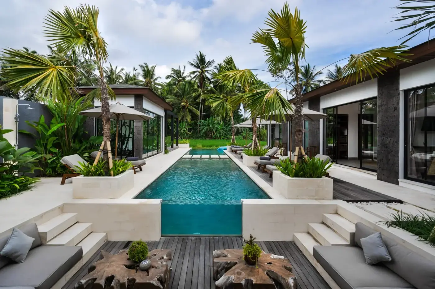 5 BR Designer Courtyard Retreat Ubud — luxury 5-bedroom villa in Ubud, Bali, Indonesia
