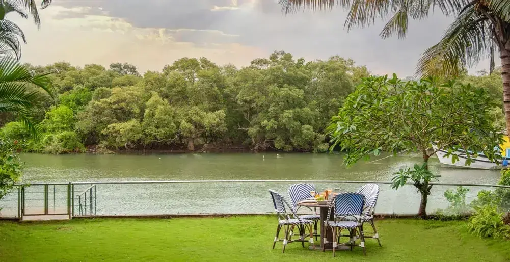 7 BR Riverside Tropical Garden Villa Goa — luxury 7-bedroom villa in Goa, India