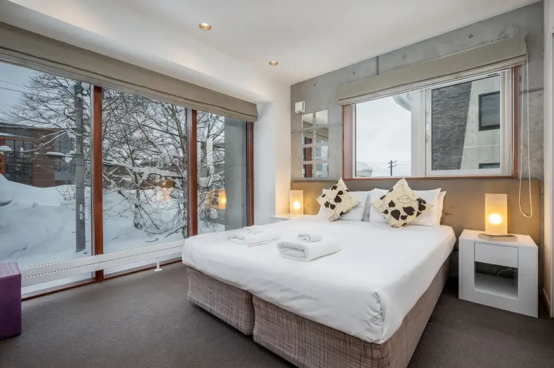 3 BR Contemporary Ski Chalet Niseko, Lower Hirafu, Niseko, Japan — photo 2 of 14