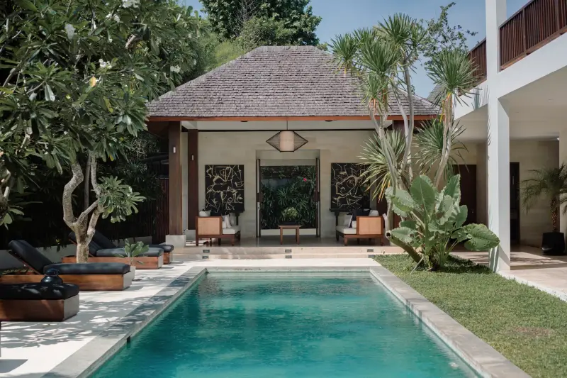 4 BR Tropical-Modern Garden Villa Seminyak, Seminyak, Bali, Indonesia — photo 3 of 18