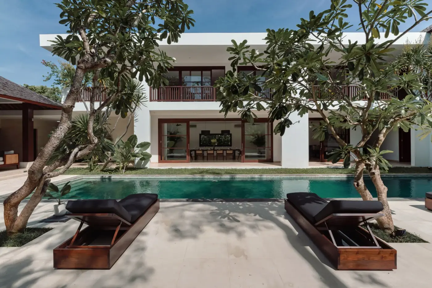 4 BR Tropical-Modern Garden Villa Seminyak — luxury 4-bedroom villa in Seminyak, Bali, Indonesia