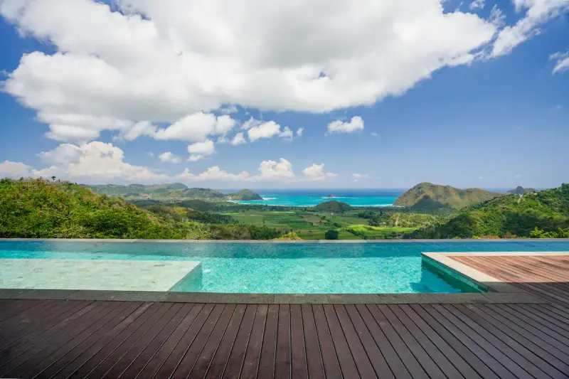 5 BR Cliffside Modern Retreat Lombok, Lombok, Indonesia — photo 3 of 30