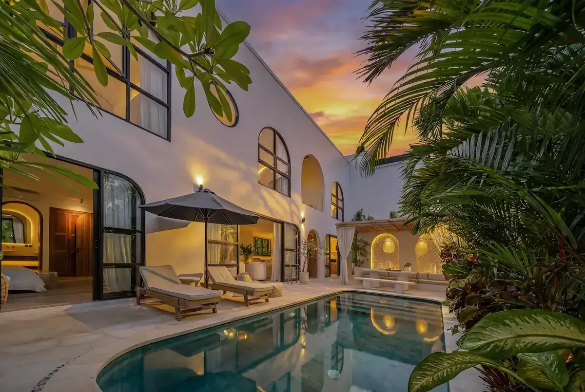 4 BR Designer Private Sanctuary Canggu — luxury 4-bedroom villa in Canggu, Bali, Indonesia
