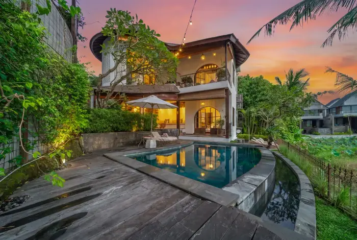 3 BR Infinity-Pool Garden Retreat Canggu — luxury villa in Canggu, Bali