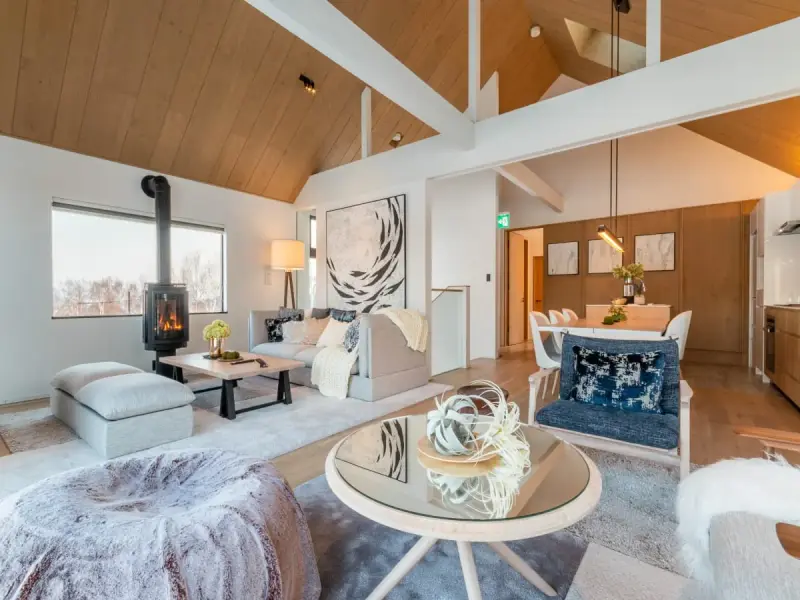 3 BR Mountain-View Japandi Chalet Niseko, Higashiyama, Niseko, Japan — photo 2 of 16