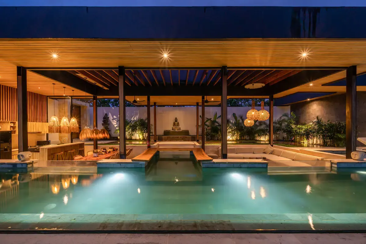 4 BR Fully Staffed Family Villa Ubud — luxury 4-bedroom villa in Ubud, Bali, Indonesia