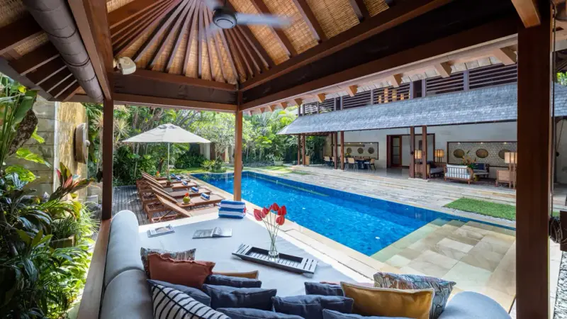 5 BR Tropical Garden Pavilion Villa Seminyak, Seminyak, Bali, Indonesia — photo 2 of 15