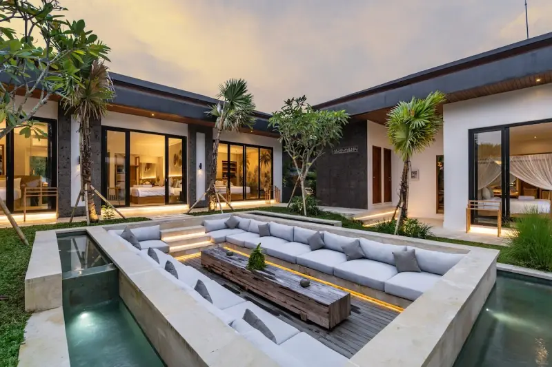 6 BR Tropical-Modern Courtyard Villa Ubud, Ubud, Bali, Indonesia — photo 2 of 29