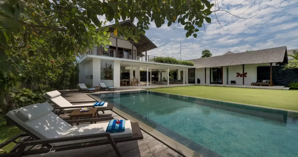 4 BR Family Open-Air House Canggu — luxury villa in Canggu, Bali