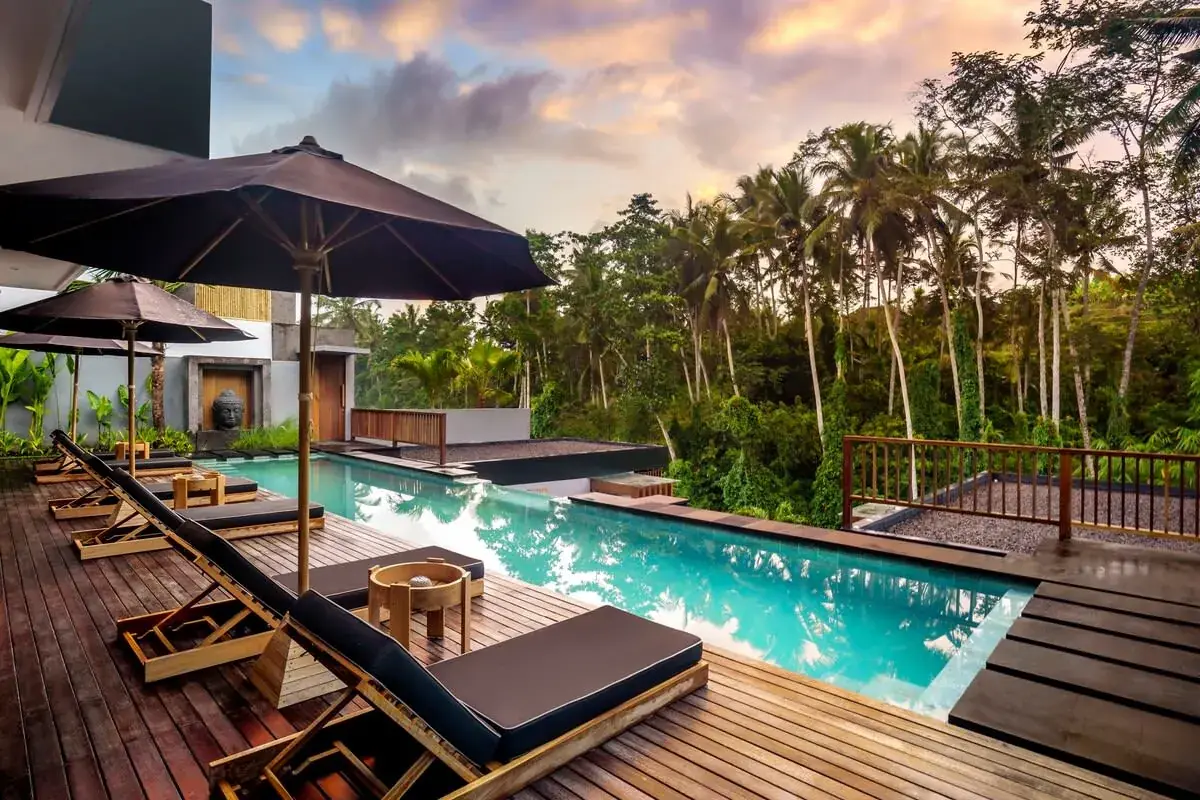 6 BR Jungle-View Tropical-Modern Villa Ubud — luxury 6-bedroom villa in Ubud, Bali, Indonesia