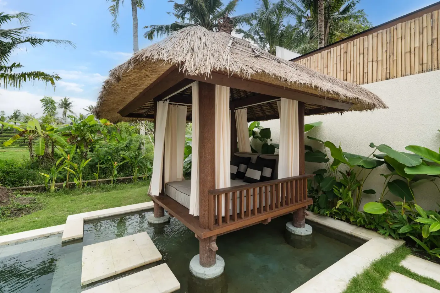 3 BR Rice-Field Pavilion Villa Ubud — luxury 3-bedroom villa in Ubud, Bali, Indonesia