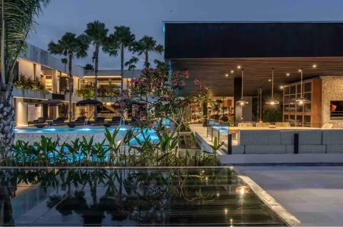 7 BR Riverside Rice-Field Villa Canggu, Canggu, Bali, Indonesia — photo 2 of 30