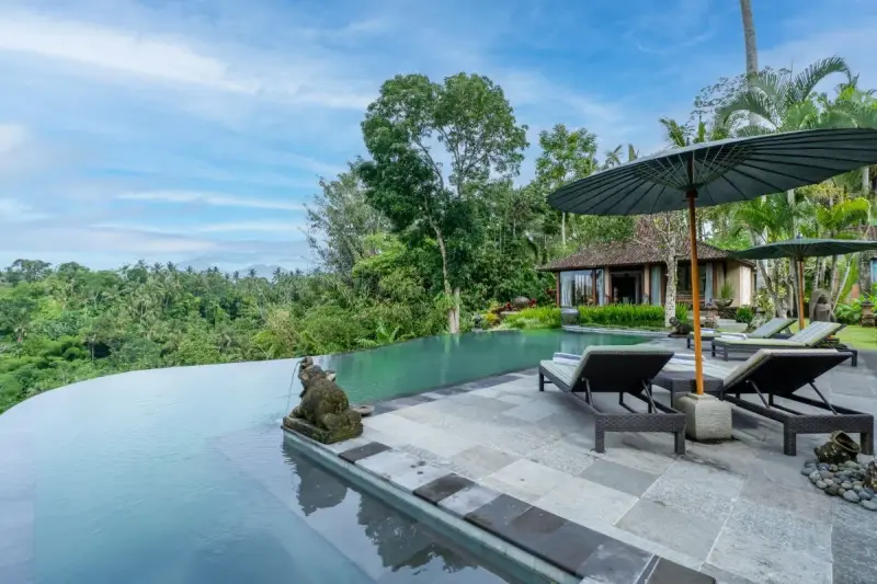 5 BR Jungle-View Infinity-Pool Villa Ubud, Ubud, Bali, Indonesia — photo 2 of 30