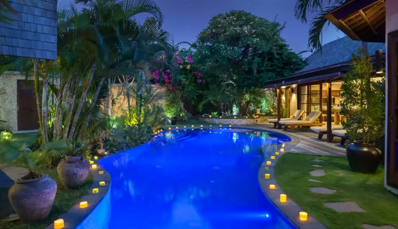 4 BR Beachfront Tropical Garden Villa Seminyak, Seminyak, Bali, Indonesia — photo 3 of 28