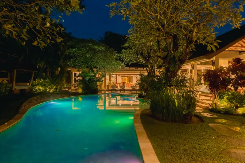 4 BR Beachfront Tropical Garden Villa Seminyak, Seminyak, Bali, Indonesia — photo 2 of 28