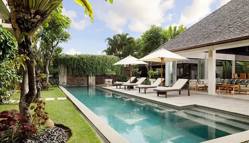 5 BR Ocean-View Chef's Residence Canggu — luxury 5-bedroom villa in Canggu, Bali, Indonesia