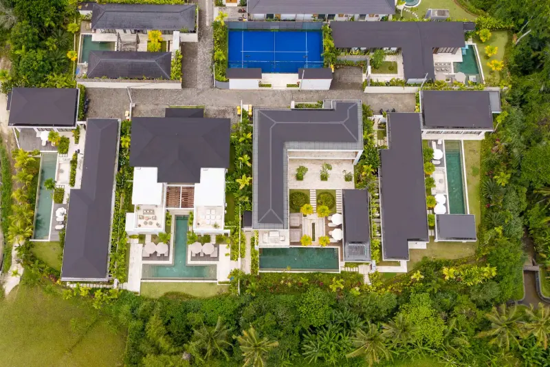 5 BR White Mediterranean Villa Ubud, Ubud, Bali, Indonesia — photo 3 of 28